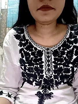 cute IndianBabe online show from 04/12/26, 08:34