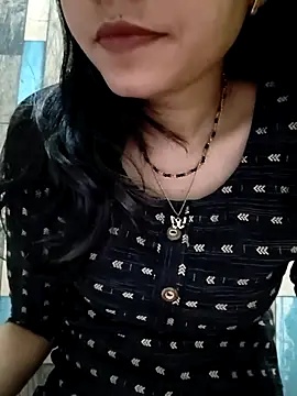 cute IndianBabe online show from 04/05/26, 01:23