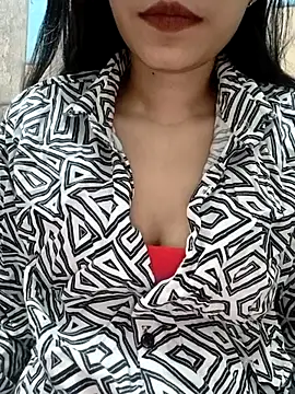 cute IndianBabe online show from 10/29/25, 12:42