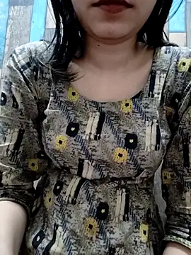 cute IndianBabe online show from 11/18/25, 12:26