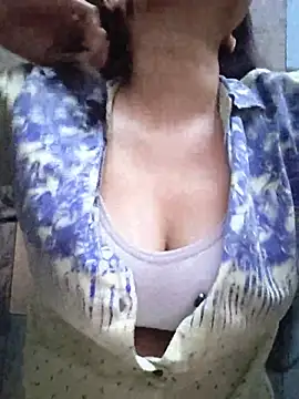 cute IndianBabe online show from 07/10/26, 01:27
