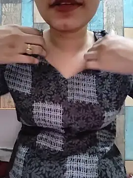 cute IndianBabe online show from 05/18/26, 12:44