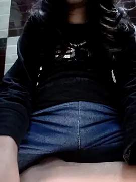 cute IndianBabe online show from 12/14/25, 12:50