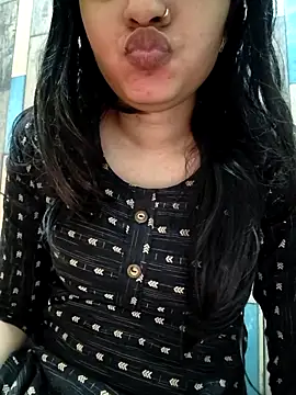 cute IndianBabe online show from 02/12/26, 01:49