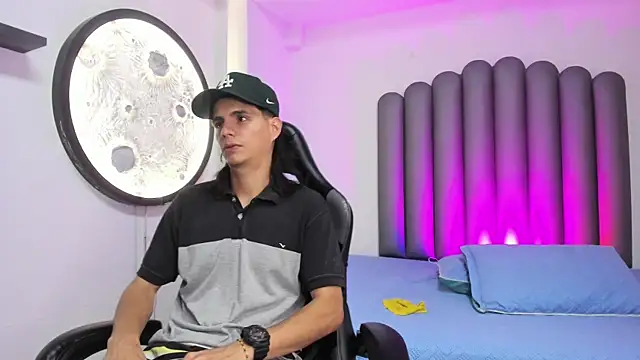 Martshall09 online show from 11/08/25, 08:01