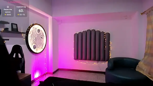 Martshall09 online show from 12/16/25, 09:19