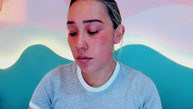 Lannajansen online show from 12/15/25, 03:07