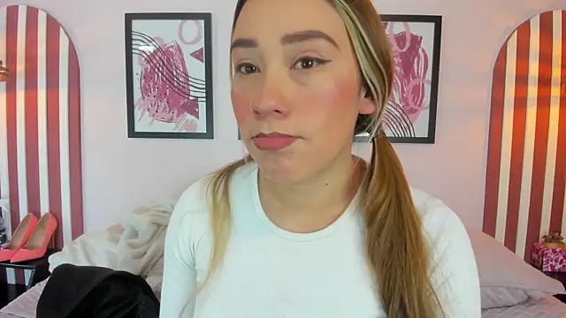 Lannajansen online show from 09/23/25, 12:45