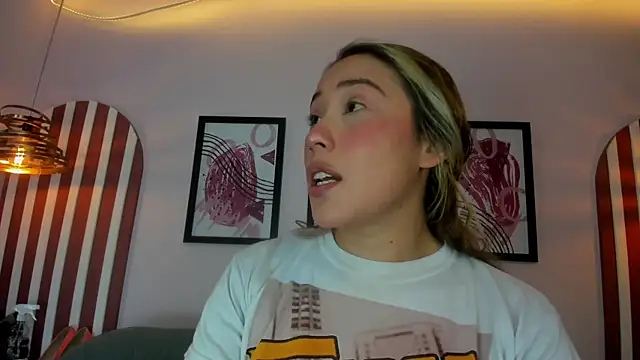 Lannajansen online show from 09/18/25, 04:54