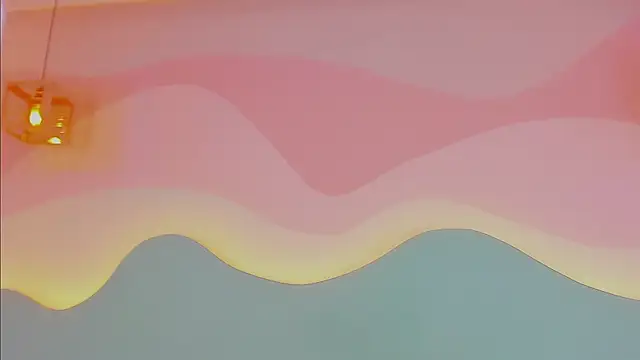 Lannajansen online show from 10/24/25, 01:21