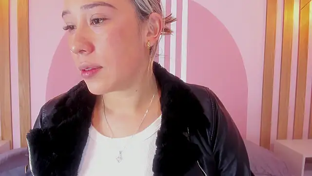 Lannajansen online show from 03/03/26, 01:29