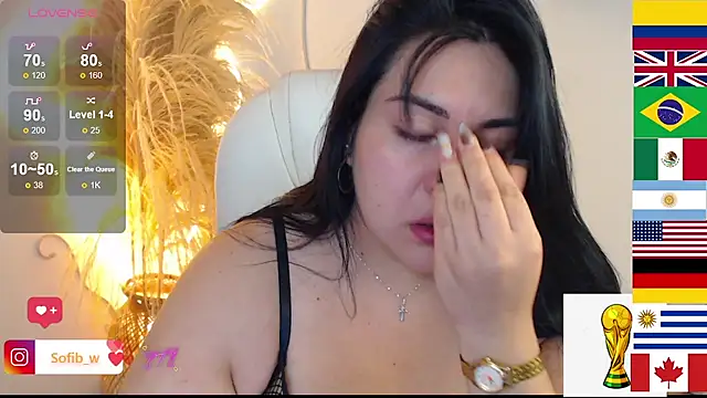 Snapshot of Sofi_BBW chatting on 06/18/26, 12:43 Sofi BBW online show from 06/18/26, 12:43