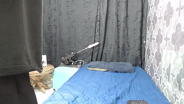 HENRY SENNI online show from 02/28/25, 01:36