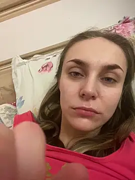 Snapshot of White_Lu chatting on 02/07/25, 11:13 White Lu online show from 02/07/25, 11:13