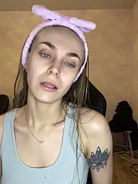 Snapshot of White_Lu chatting on 01/26/25, 02:24 White Lu online show from 01/26/25, 02:24