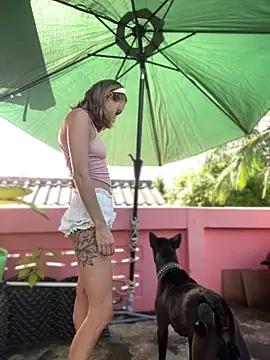 Snapshot of White_Lu chatting on 09/23/25, 02:07 White Lu online show from 09/23/25, 02:07