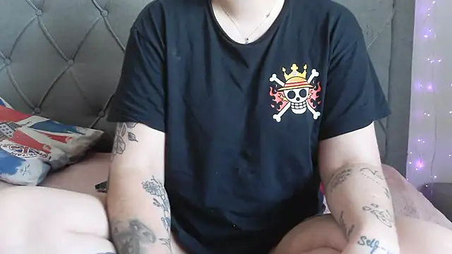 bunnyfox420 online show from 04/22/26, 03:30