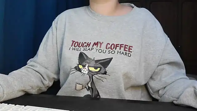 bunnyfox420 online show from 11/30/25, 05:03