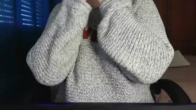 bunnyfox420 online show from 12/20/25, 03:48