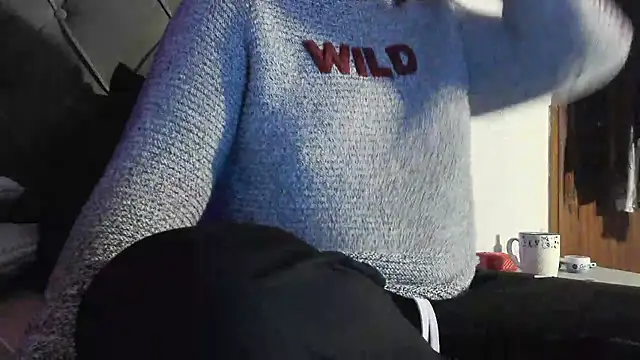 bunnyfox420 online show from 01/11/26, 08:16
