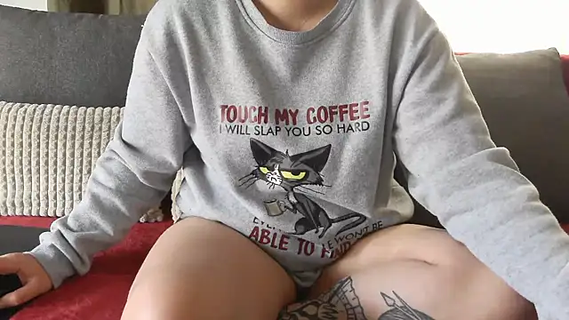 bunnyfox420 online show from 05/09/26, 02:42