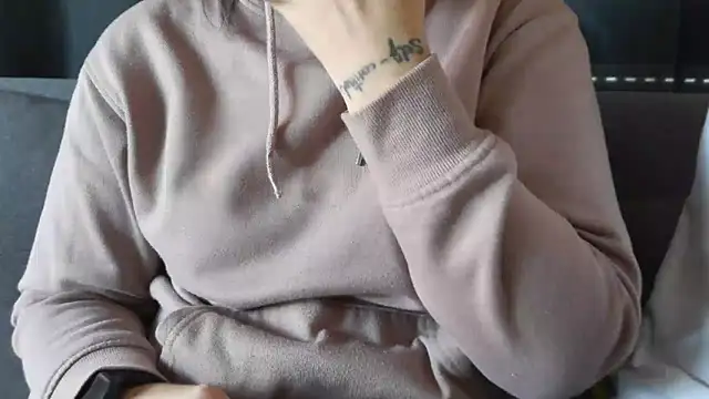 bunnyfox420 online show from 11/06/25, 04:11