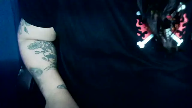 bunnyfox420 online show from 10/03/25, 12:47