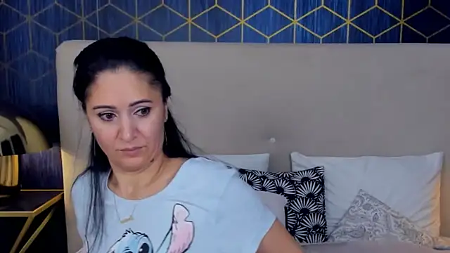 ValeryBlakes online show from 11/13/25, 07:18