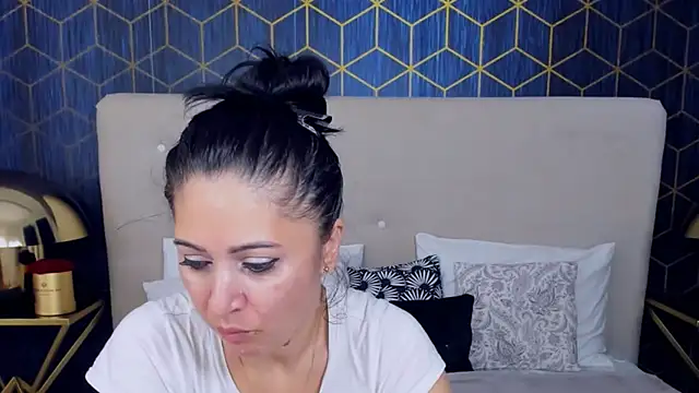 ValeryBlakes online show from 11/08/25, 07:39