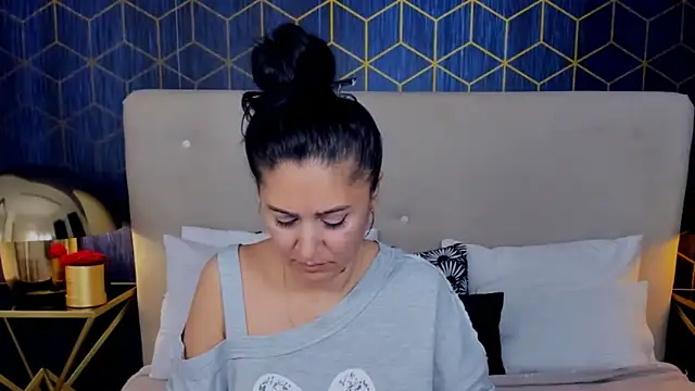 ValeryBlakes online show from 11/02/25, 06:57