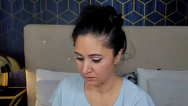 ValeryBlakes online show from 12/04/25, 05:56