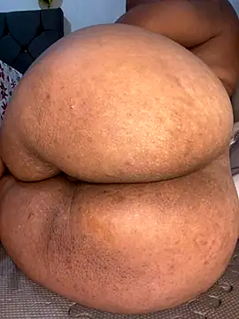 Charlotte bronxxx online show from 12/21/25, 01:52