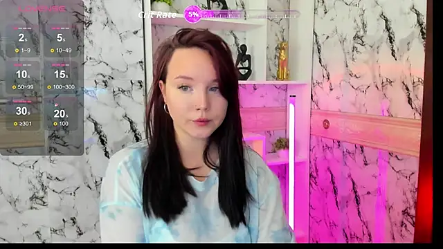 Snapshot of maya_suun chatting on 09/20/25, 02:05 maya suun online show from 09/20/25, 02:05