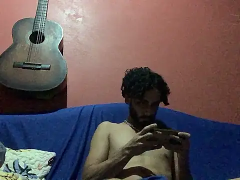 Snapshot of Nooneisthis chatting on 02/13/25, 03:07 Nooneisthis online show from 02/13/25, 03:07