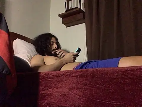 Nooneisthis online show from 12/23/25, 06:45