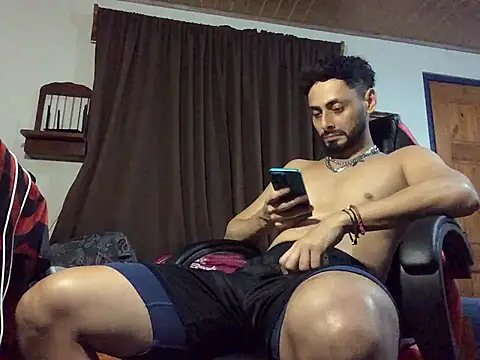 Nooneisthis online show from 04/12/26, 07:00