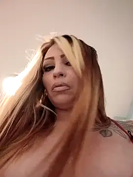 barbieinbondage7 online show from 04/22/26, 03:35