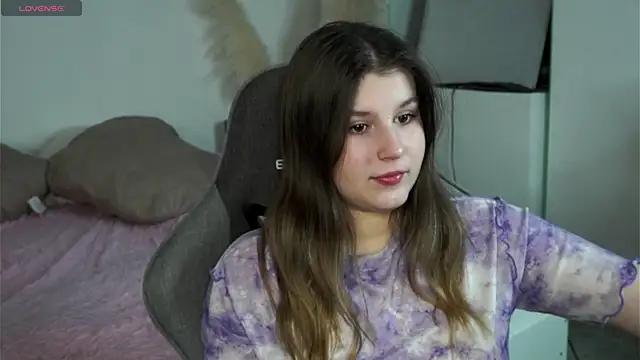 nawuwu online show from 11/29/25, 06:46