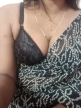 Snapshot of Vedha_Vedhika chatting on 11/09/25, 01:26 Vedha Vedhika online show from 11/09/25, 01:26