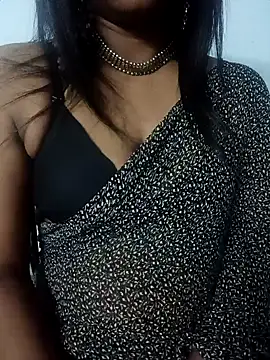 Snapshot of Vedha_Vedhika chatting on 03/16/25, 06:44 Vedha Vedhika online show from 03/16/25, 06:44