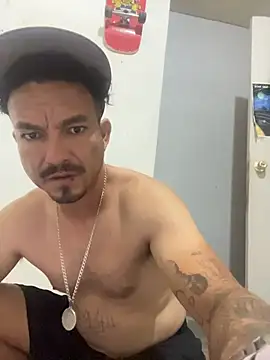 paullliliu online show from 07/12/26, 10:49