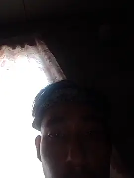 Snapshot of Mikemxss chatting on 11/17/25, 09:19 Mikemxss online show from 11/17/25, 09:19