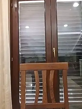 topina8 online show from 10/10/25, 09:21