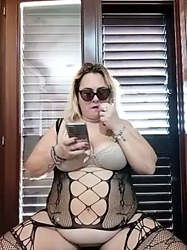 topina8 online show from 11/02/25, 12:21