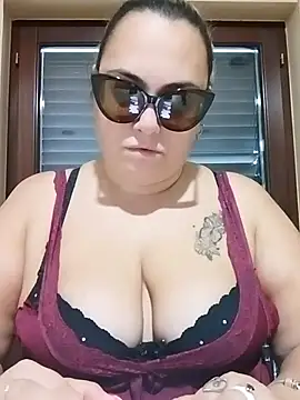 topina8 online show from 10/11/25, 05:52