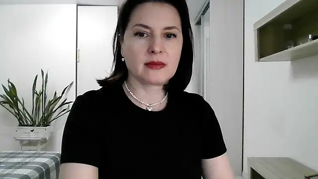 Victoria Glam online show from 09/19/25, 05:39