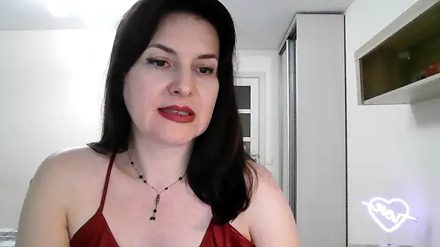 Victoria Glam online show from 03/19/25, 08:00