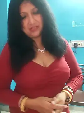 Snapshot of horny_lizia chatting on 03/31/26, 05:48 horny lizia online show from 03/31/26, 05:48