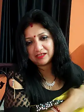 Snapshot of horny_lizia chatting on 03/21/26, 06:01 horny lizia online show from 03/21/26, 06:01