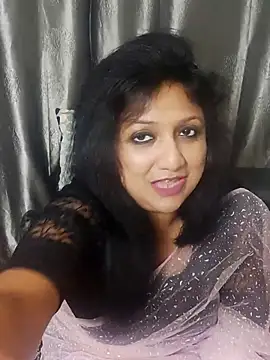 Snapshot of horny_lizia chatting on 06/03/26, 04:44 horny lizia online show from 06/03/26, 04:44